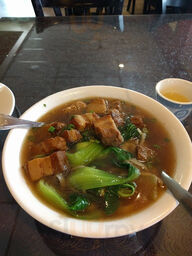 Lucky China Chinese Restaurant