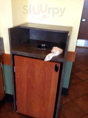 Einstein Bros. Bagels