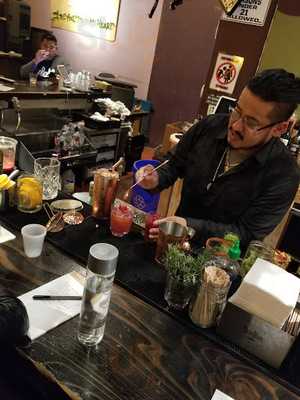 Somar Bar And Lounge