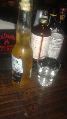 Somar Bar And Lounge