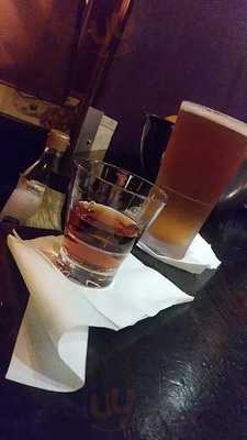 Somar Bar And Lounge