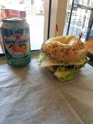 The Posh Bagel