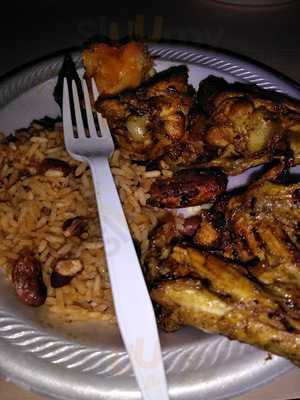 Fida's Caribbean Cafe