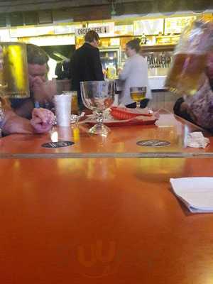 Avenue 3 Pizza & Subs