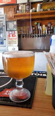 Avenue 3 Pizza & Subs