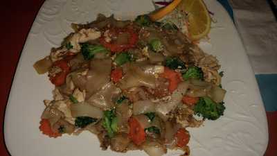 3 Seasons Thai Bistro