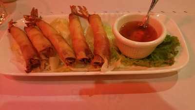 3 Seasons Thai Bistro