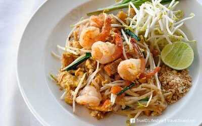 3 Seasons Thai Bistro