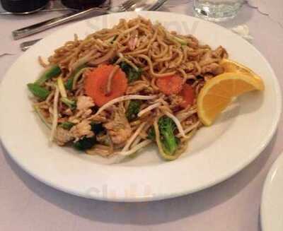 3 Seasons Thai Bistro