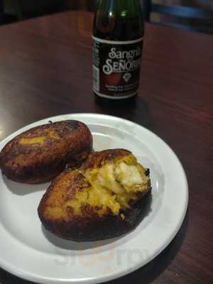 Los Olivos Restaurant