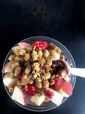 Basik Acai Cafe