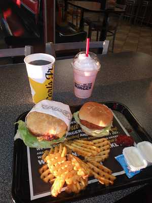 Carl's Jr.