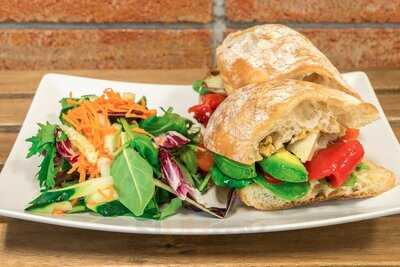 Baygreens Salads & More