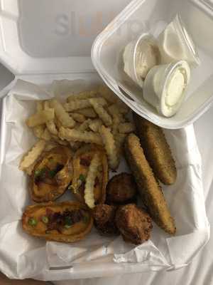 Cool Cat Billiards And Cafe