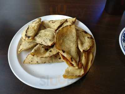 El Potrillo Restaurant And Bar