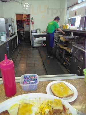 Quarter Pound Giant Burger