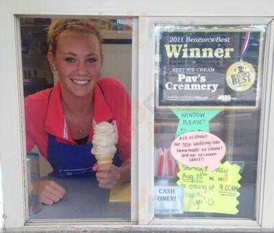 Pav's Creamery