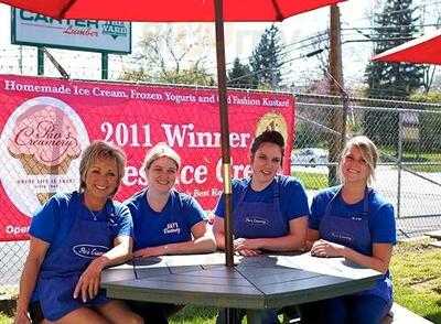 Pav's Creamery