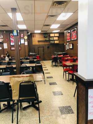 Hobby's Delicatessen & Restaurant