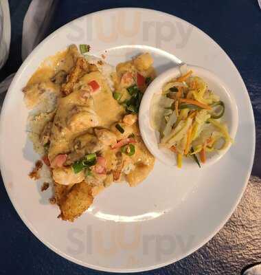 Hollywood's Restaurant & Bakery