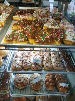 Mr T's Delicate Donut Shop