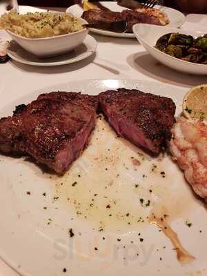 Fleming's Prime Steakhouse & Wine Bar