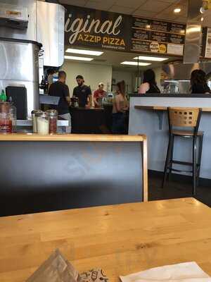 Azzip Pizza West