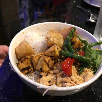 Young's Cafe Vietnamese Cuisine