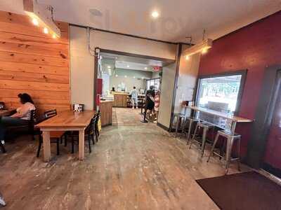 Maple Street Biscuit Company - St. Augustine