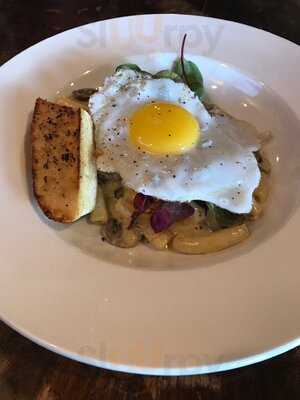 House Wine And Bistro