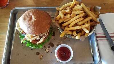 Haystack Burgers & Barley