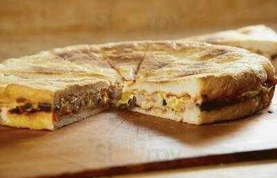 Wedgewood Fernando's Pizza