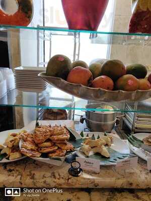 Andalous Mediterranean Grill