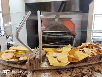 Andalous Mediterranean Grill