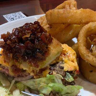 Mash House Brewery & Restaurant