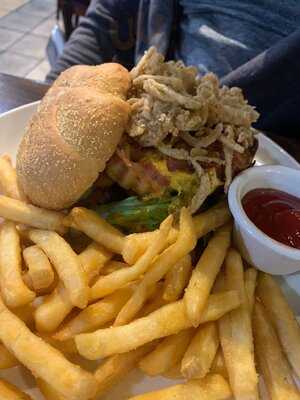 Mash House Brewery & Restaurant