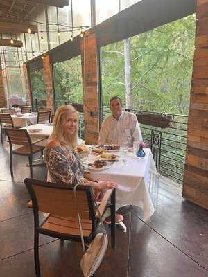 Ray's At Killer Creek