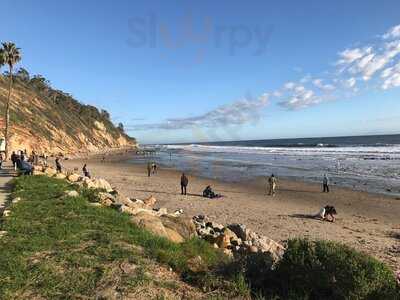 Boathouse At Hendry's Beach