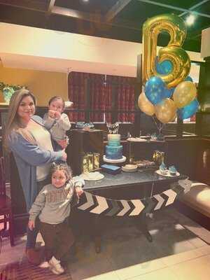 Lamberti's Ristorante & Wine Bar