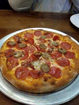 Cerrone's Brick Oven Pizzeria