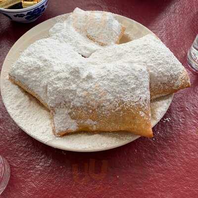 Lucile's Creole Cafe