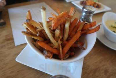 Leaf Vegetarian Restaurant