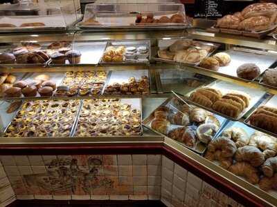 Teixeira's Bakery