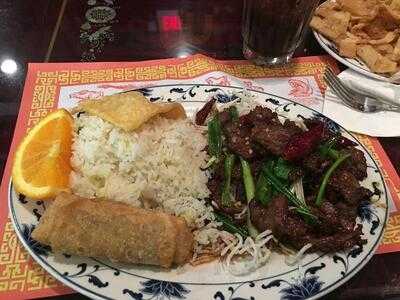 Chef Lee's Peking Restaurant