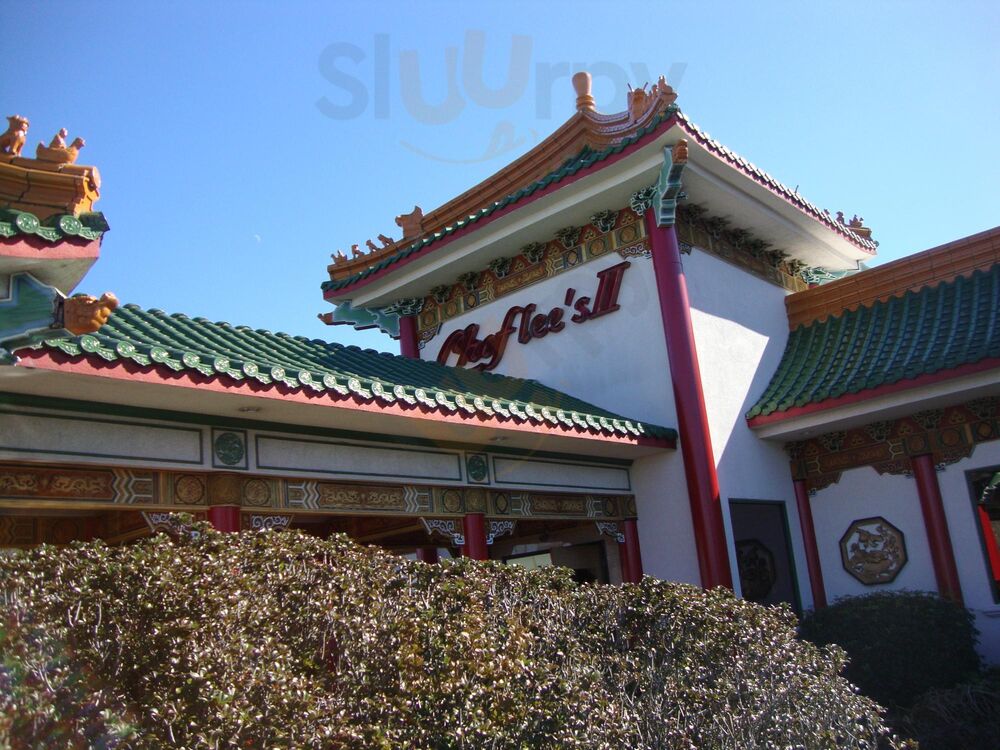 Chef Lee's Peking Restaurant