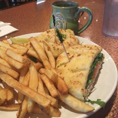 Another Broken Egg Cafe