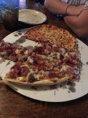 Turoni's Pizzery And Brewery