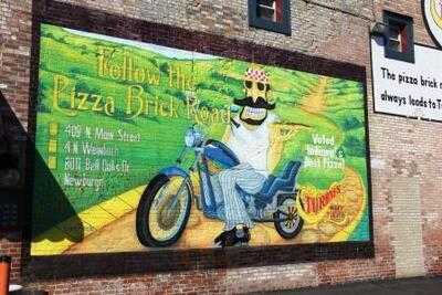 Turoni's Pizzery And Brewery
