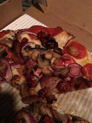 Toppers Pizza