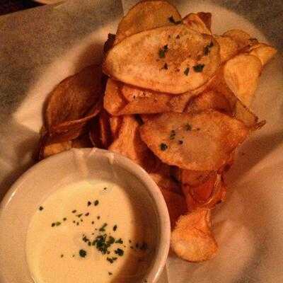 Joey's Bar And Grill